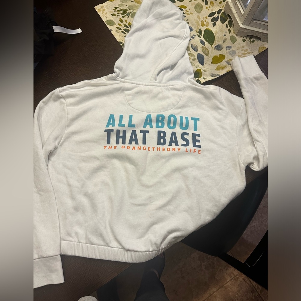 Size sm- worn twice- Orangetheory crop hoodie sweatshirt